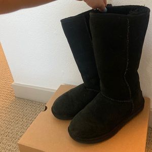 Tall black UGGS